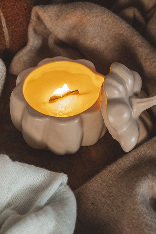 ABÓBORA EM CASA STUDIO (VELA)