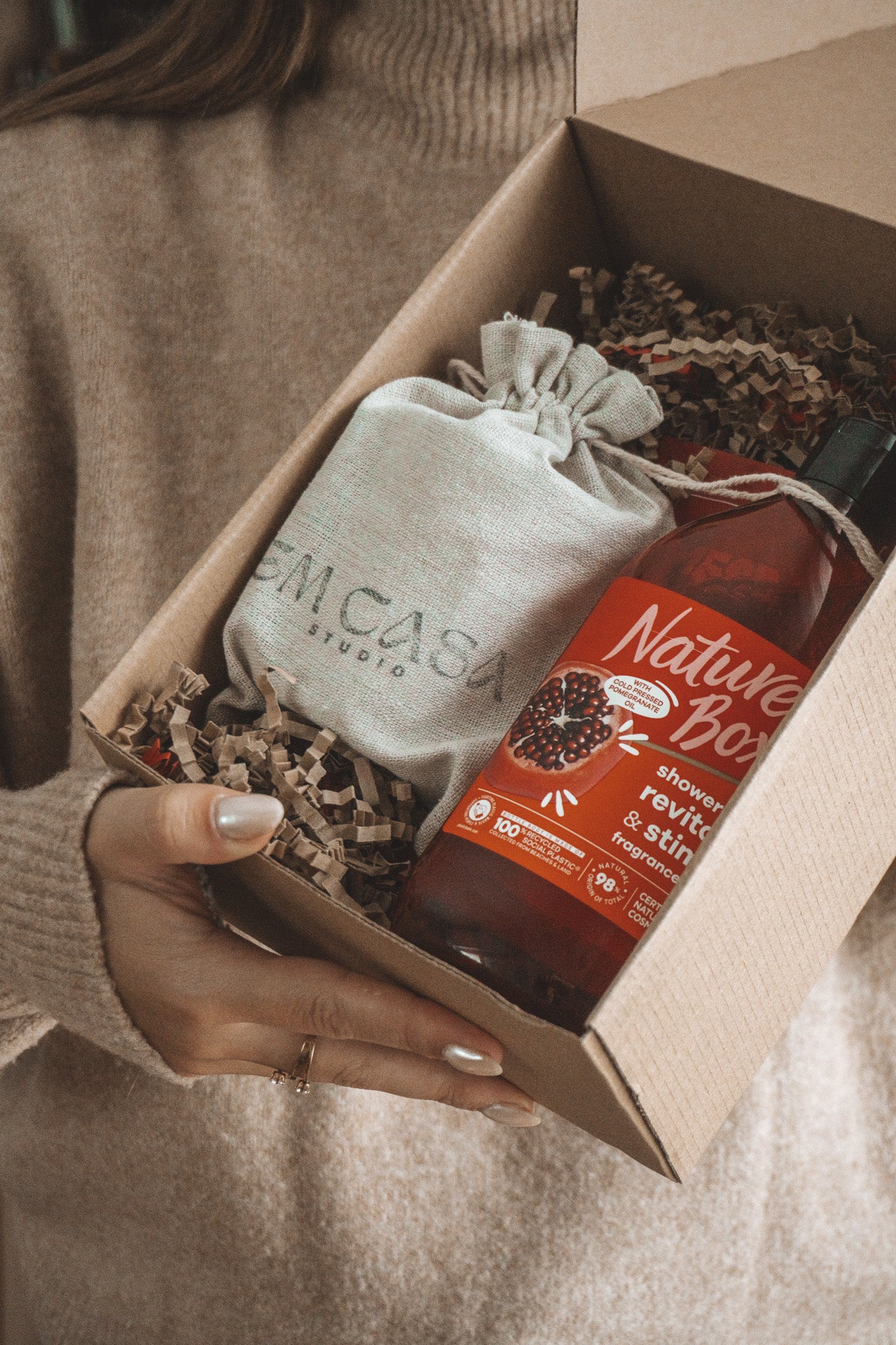POMEGRANATE COFFRET