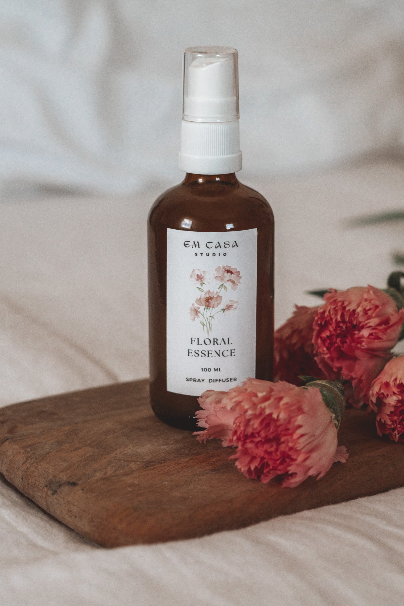 FLORAL ESSENCE SPRAY DIFFUSER (100ML) (Copy)