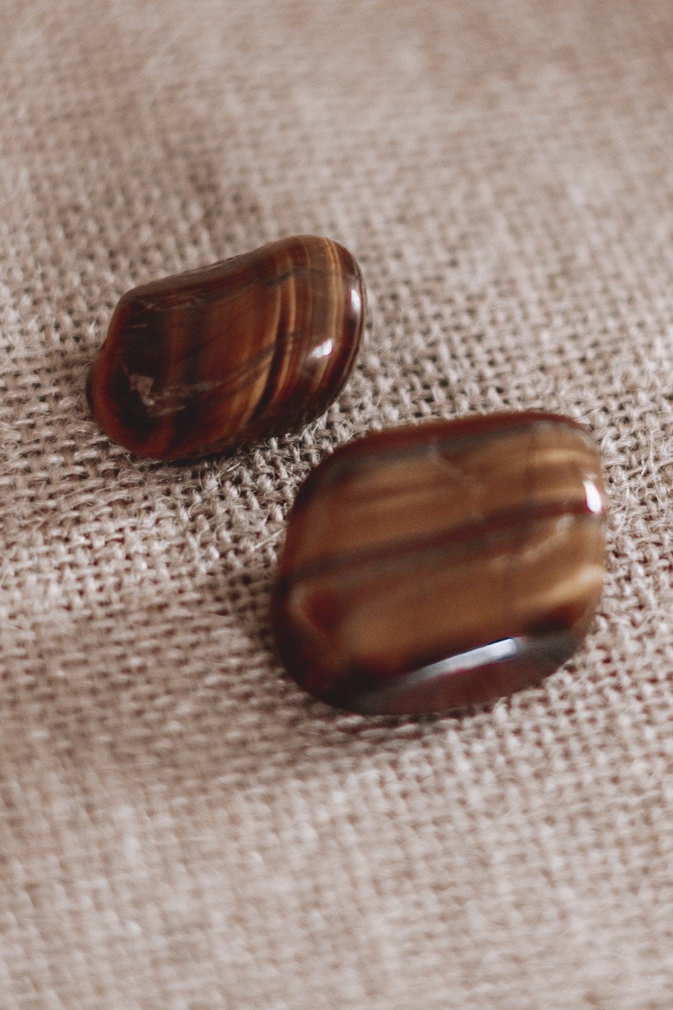 TIGER'S EYE CRYSTAL