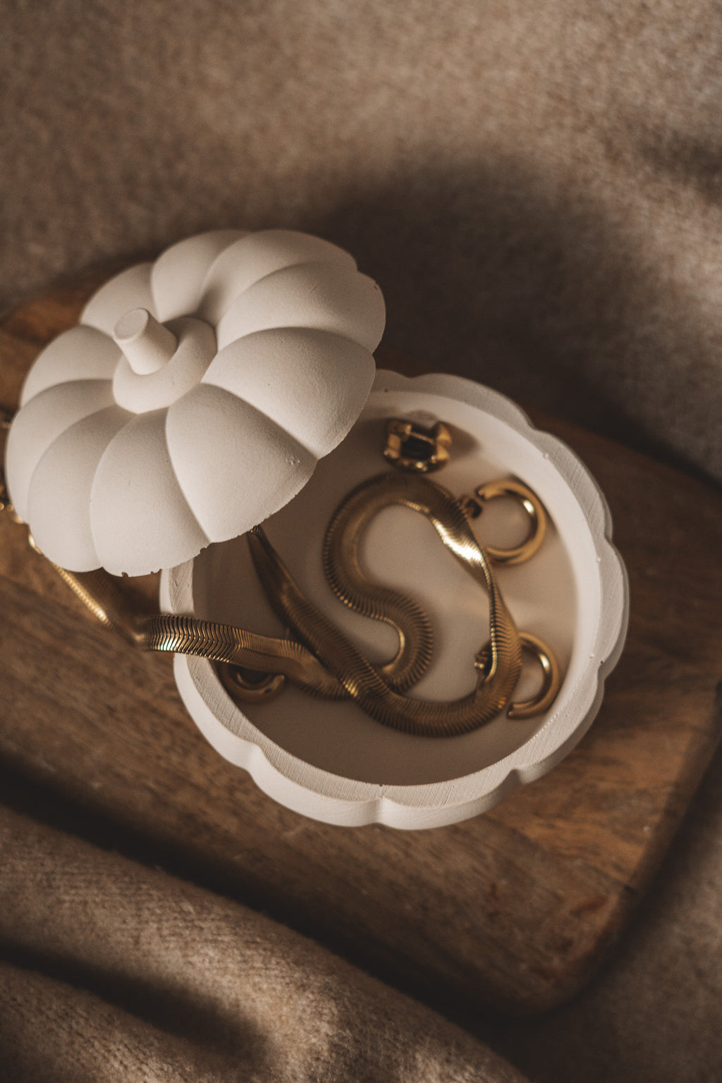 LARGE CERAMIC (CERAMIC)