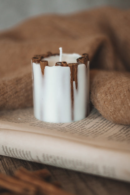 CINNAMON CANDLE