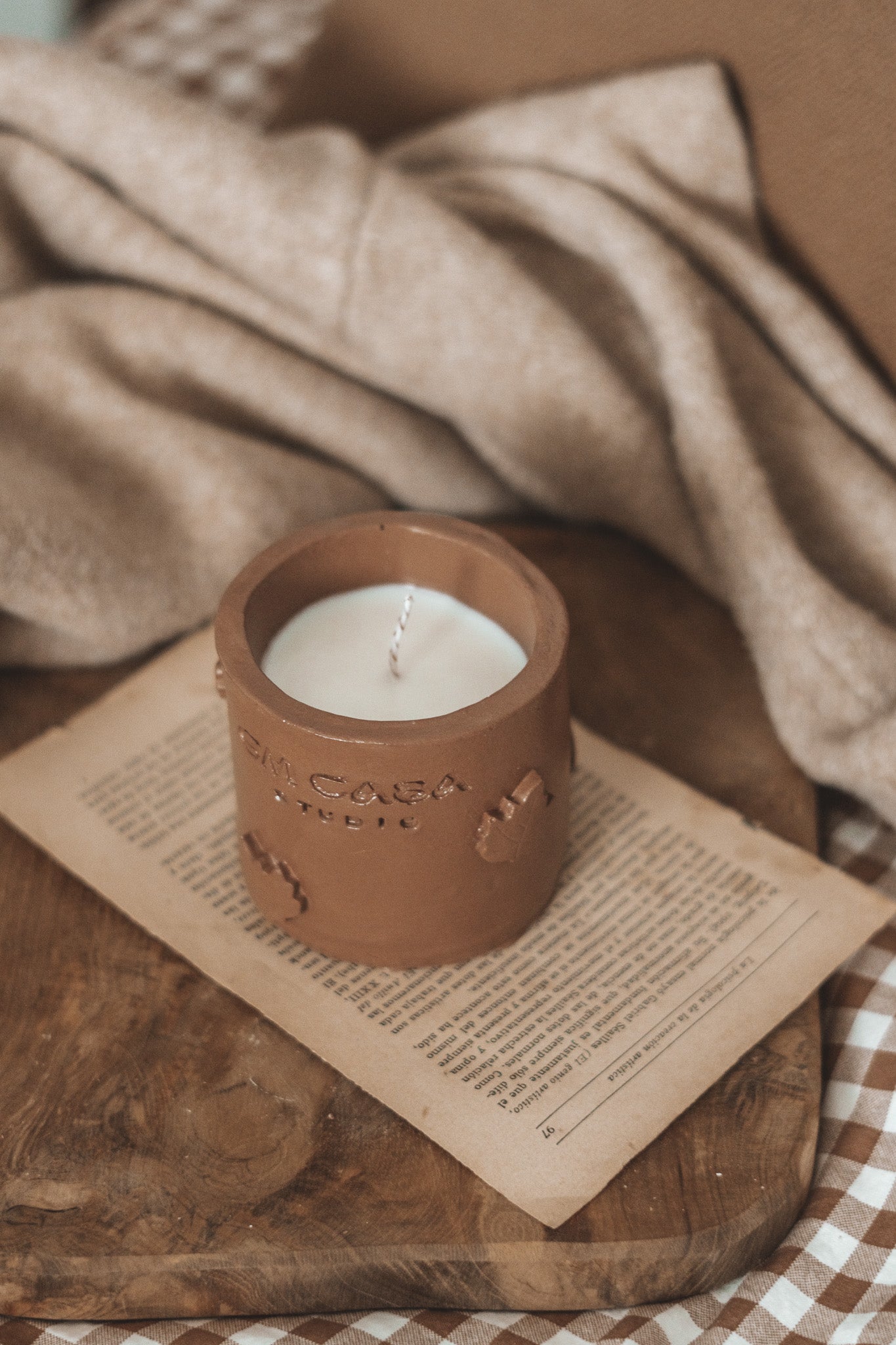 THE FALL CANDLE
