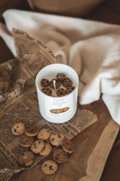 FRESHLY BAKED COOKIES CANDLE