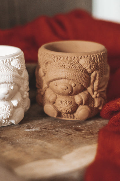 CHRISTMAS BEAR  (CERAMIC)