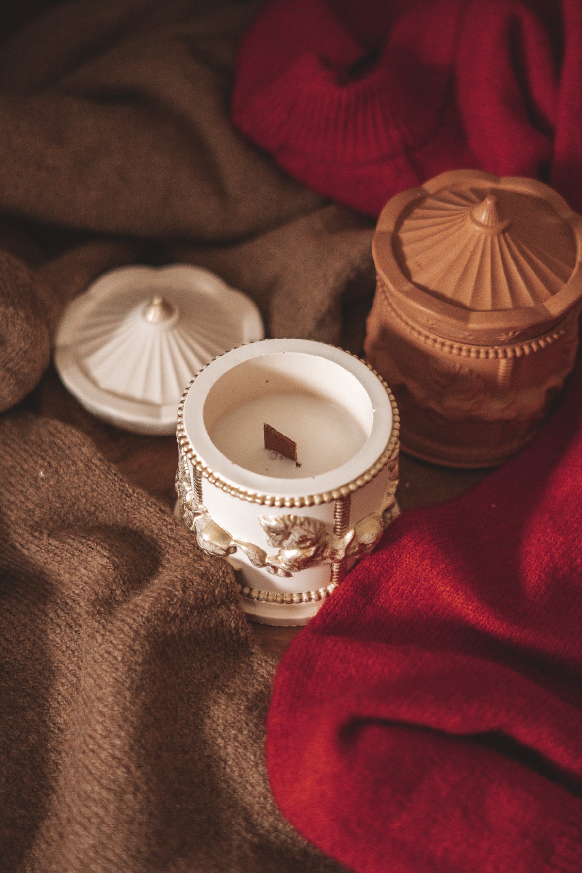TALL CAROUSEL (CANDLE)