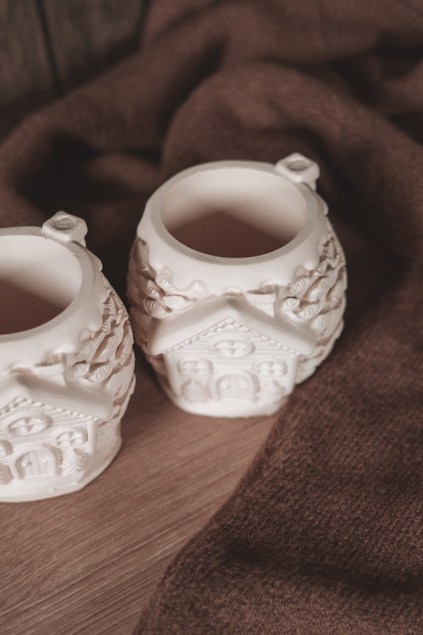 CABINE DE NATAL CERÂMICA EM BEGE