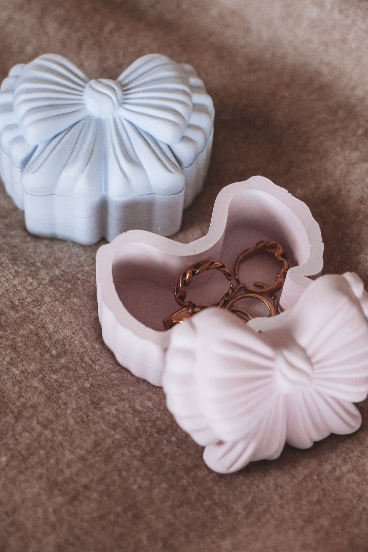 BOW CERAMIC