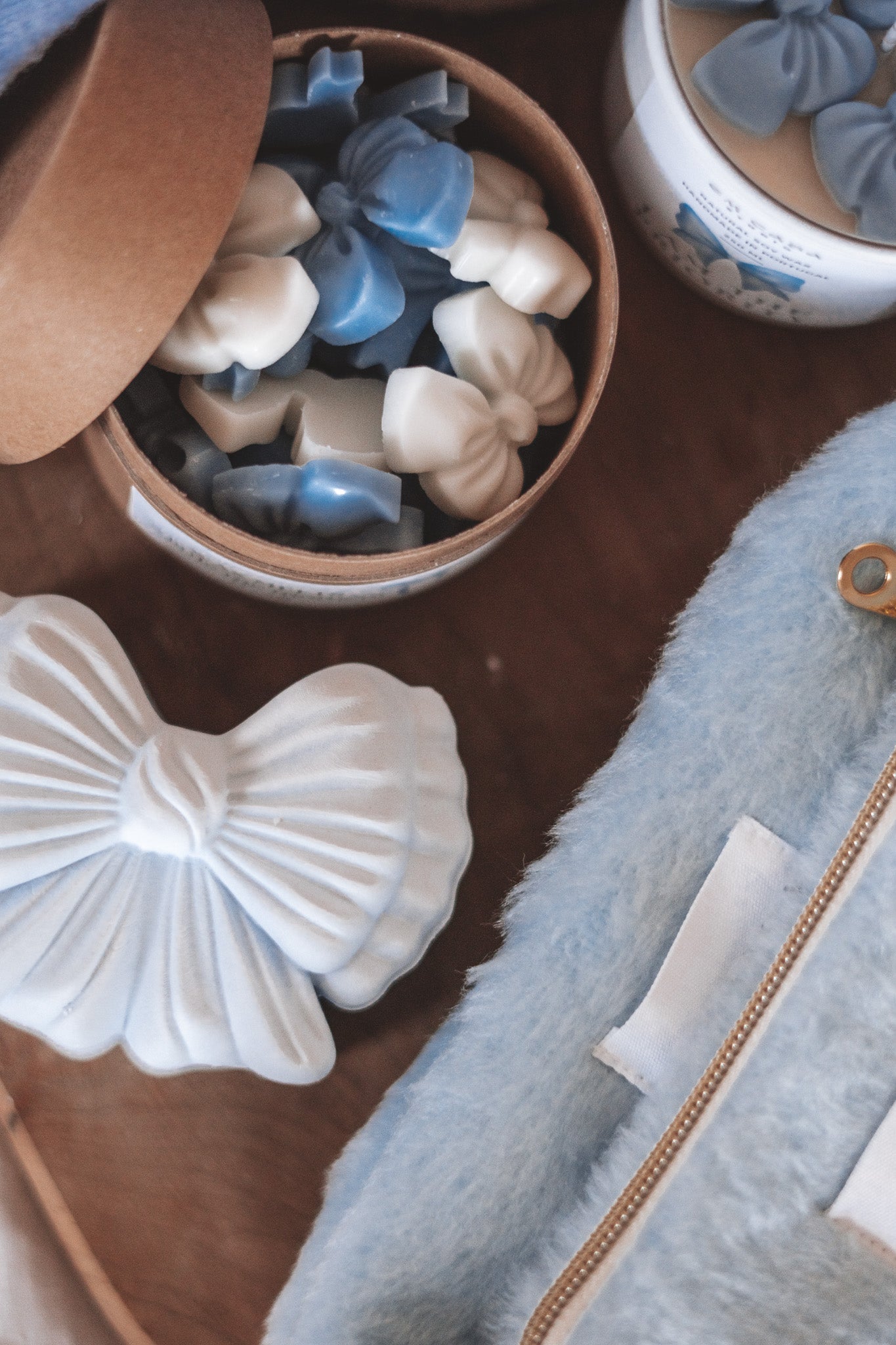 A LITTLE ME MOMENT FRESH WAX MELT