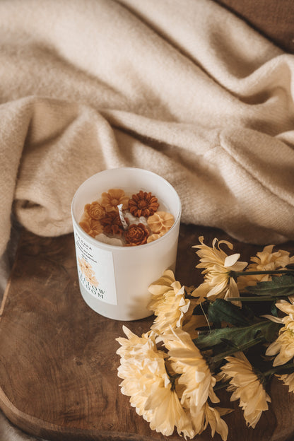 YELLOW BLOOM CANDLE