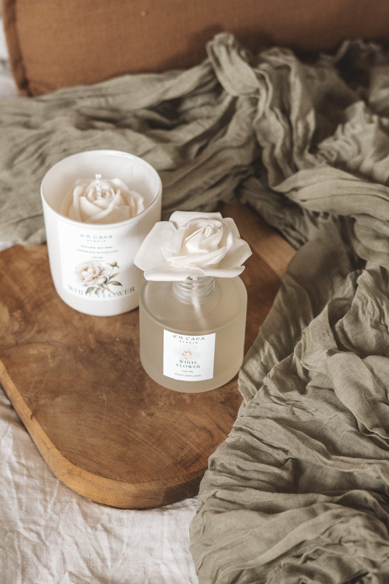 WHITE FLOWER - MOTHER'S DAY