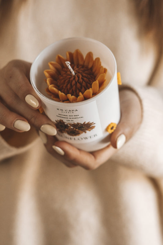 SUNFLOWER CANDLE