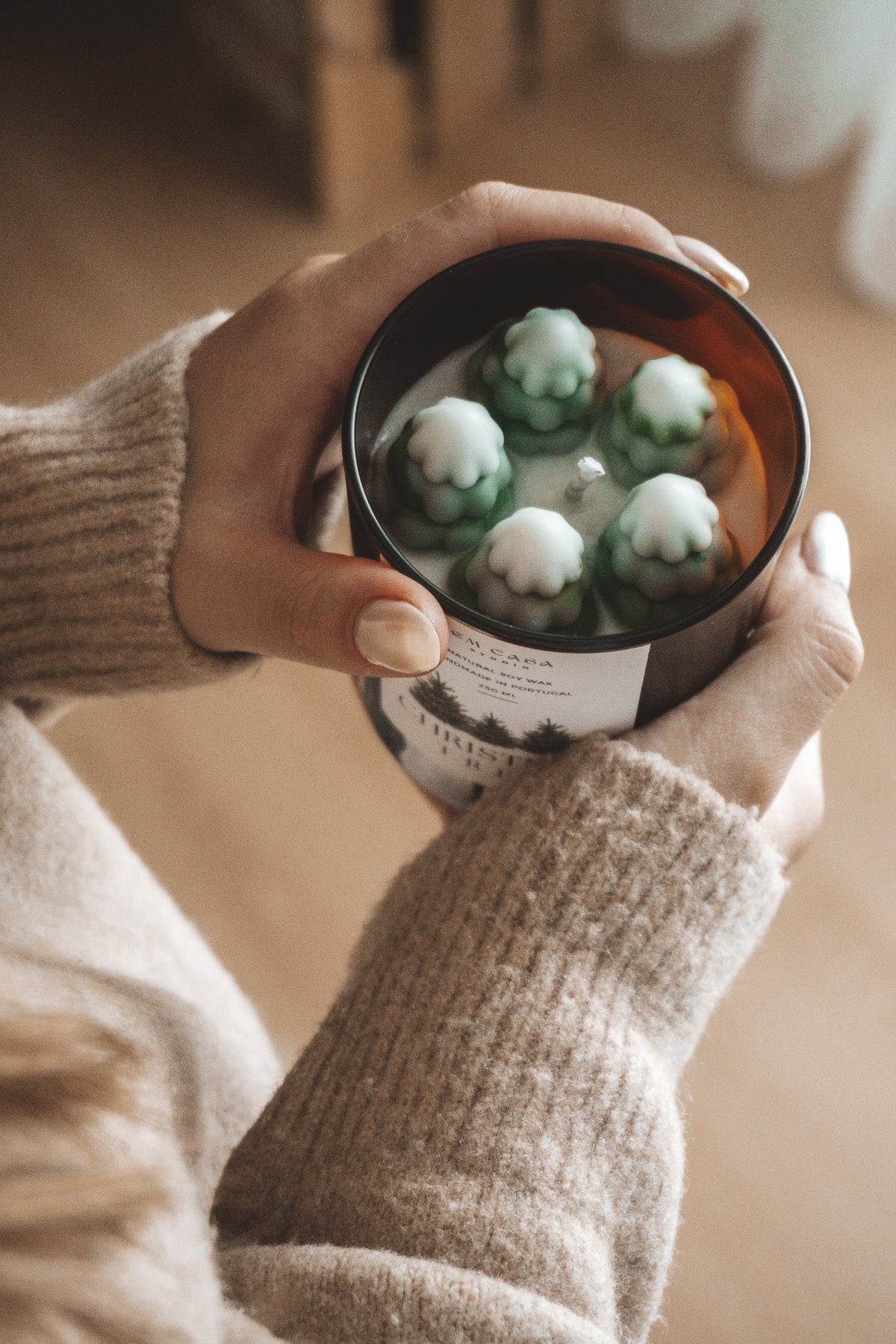 PINE TREE CANDLE