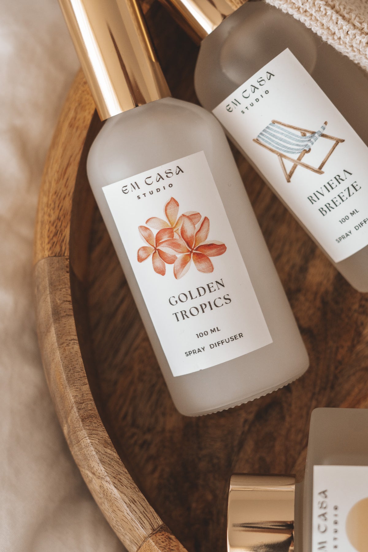 GOLDEN TROPICS SPRAY DIFFUSER