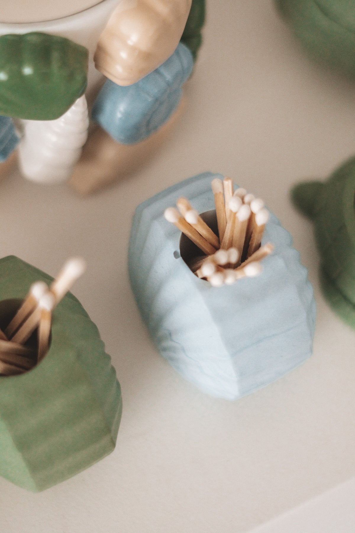SHELL MATCH CERAMIC