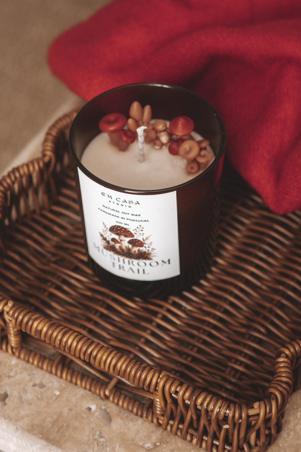 MUSHROOM TRAIL CANDLE