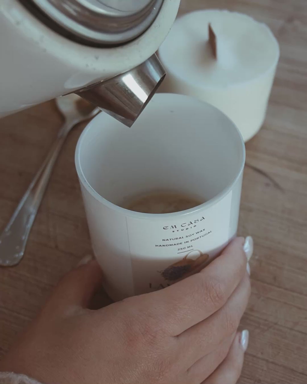 CANDLE REFILL