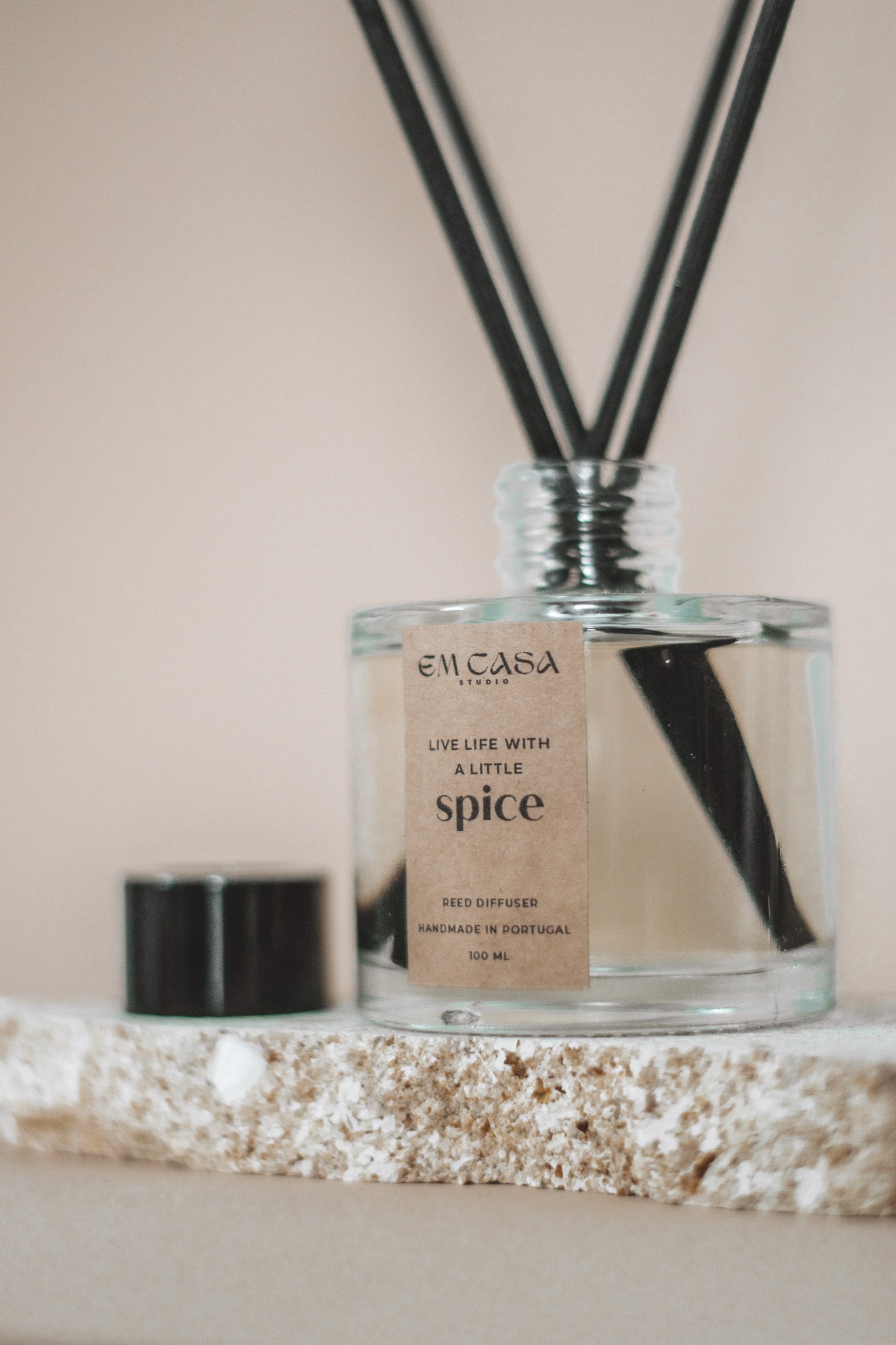 DIFFUSERS – EM CASA STUDIO